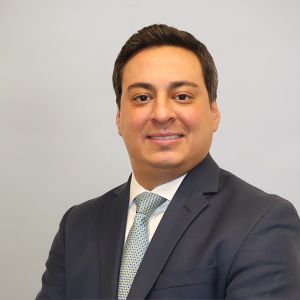 Angelo Marroquin, J.D., CFP<sup>®</sup>, CTFA<p class="team-title">Vice President, Trust Administration</p>